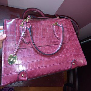 Women's Gorgeous London Fog handbag